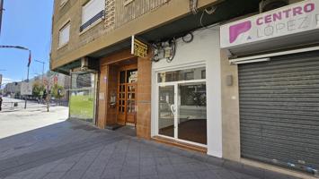 Local en Calle Arabial junto Hipercor photo 0