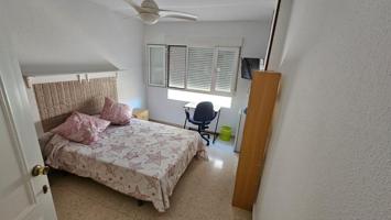 HABITACIONES PARA ESTUDIANTES EN EMPERATRIZ EUGENIA photo 0