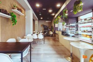 NEGOCIO EN TRASPASO EN AMPOSTA (TARRAGONA) photo 0