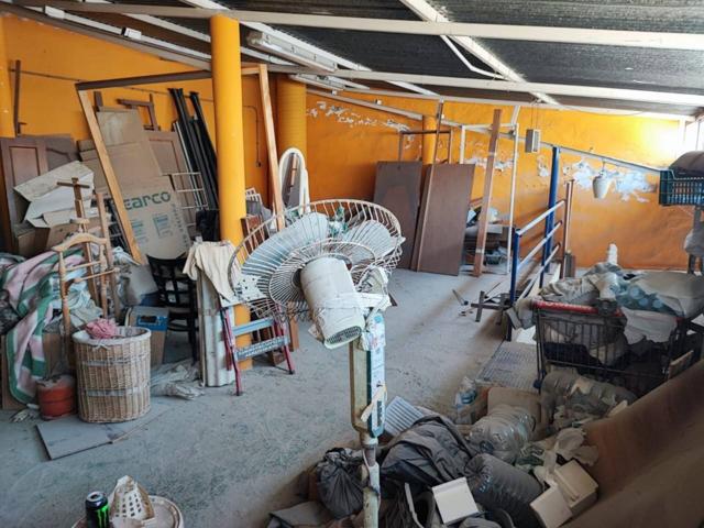Nave en venta Nerja con 274 m2 + 90 de altillo photo 0