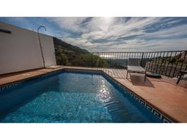 Chalet en venta Frigiliana con 3 dormitorios, piscina y garaje. photo 0
