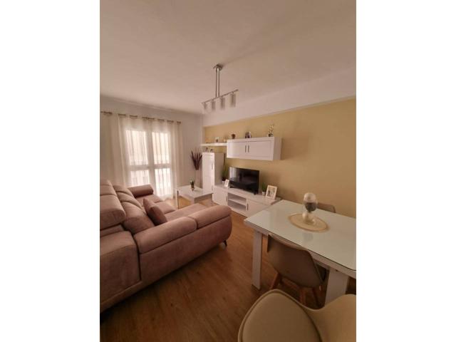 Piso en venta en Nerja con 3 dormitorios reformado photo 0