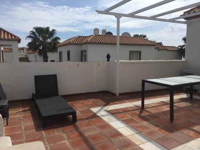 Duplex de alquiler en Torrox costa con 1 dormitorio con piscina photo 0