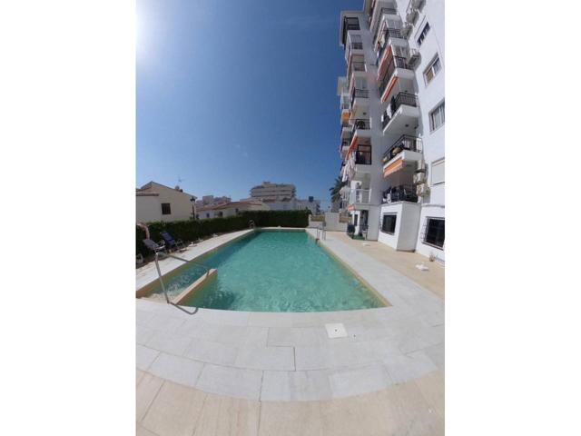 Apartamento en venta Nerja con 2 dormitorios y piscina photo 0