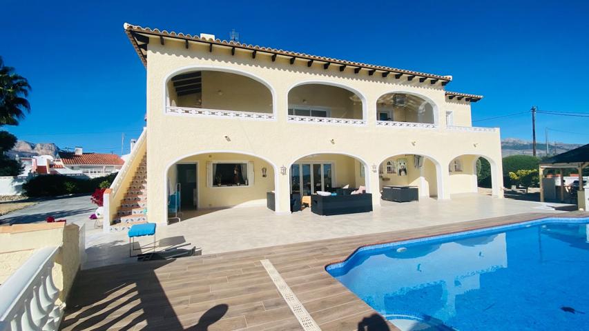 Villa En venta en L'Alfàs del Pi photo 0