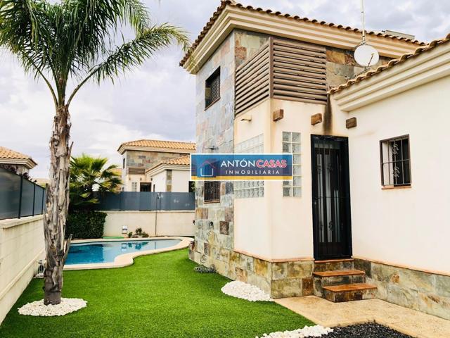 CHALET INDEPENDIENTE EN ASPE – OBRA NUEVA CON PISCINA Y PARCELA PRIVADA photo 0