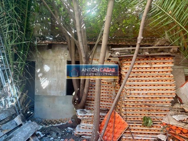 SOLAR CON ALMACÉN EN ELDA photo 0