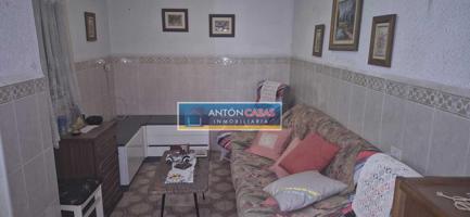 SE ALQUILA PLANTA BAJA ZONA CUARTEL GUARDIA CIVIL photo 0