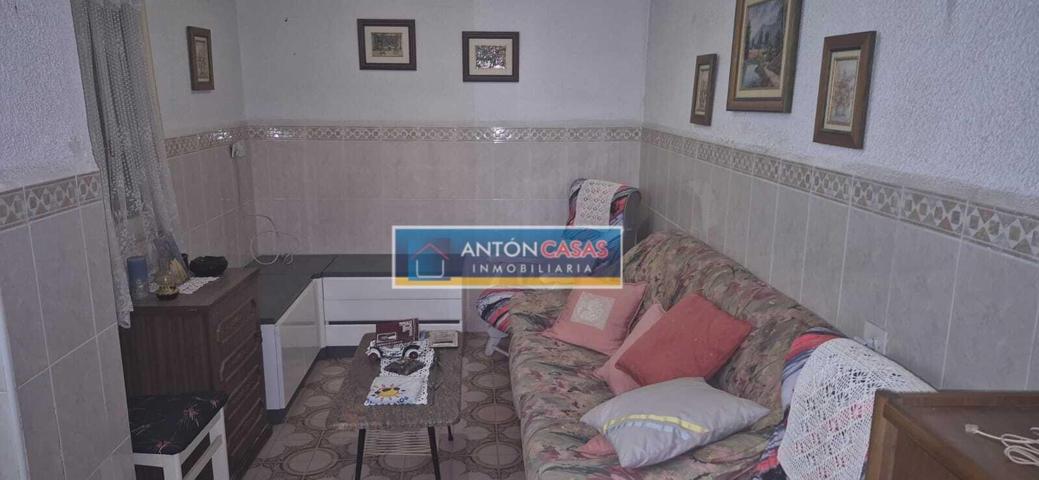 SE ALQUILA PLANTA BAJA ZONA CUARTEL GUARDIA CIVIL photo 0