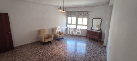 PISO VENTA EN AMPLIA AVENIDA, CON ASCENSOR photo 0