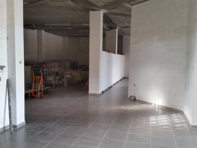 Local comercial en alquiler en Ontinyent photo 0