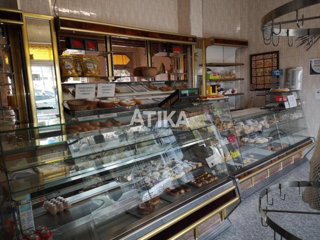 LOCAL VENTA ACONDICIONADO COMO PANADERÍA photo 0