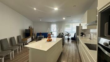 MAGNÍFICO PISO A LA VENTA ZONA EL LLOMBO, ONTINYENT, A PISO PLANO. photo 0