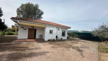CHALET EN VENTA EN ZONA PRÓXIMA AL CASCO URBANO photo 0