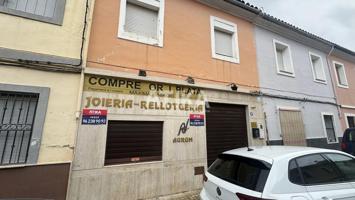 CASA PARA REFORMAR CON GRAN POTENCIAL EN AIELO DE MALFERIT. photo 0
