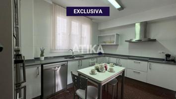PISO EN VENTA EN EXCLUSIVA EN LA AVENDIA DANIEL GIL. photo 0