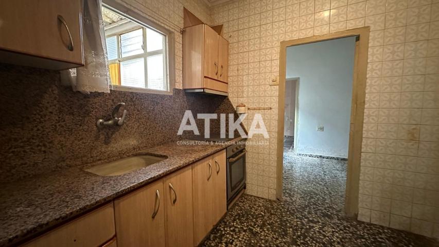 BAJO VIVIENDA EN VENTA EN SAN RAFAEL CON PATIO, PARA REFORMAR A TU GUSTO photo 0