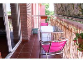 Oportunidad en Cubelles: piso bien ubicado con gran balcón photo 0