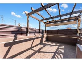 Ático Dúplex Reformado con Terraza y Ascensor en el Centro de Vilanova photo 0