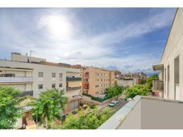 ¡Oportunidad Única! Piso de 150 m² con 4 habitaciones, balcón enorme y ascensor, a 7 minutos de Tarragona photo 0