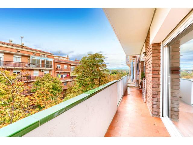 Piso reformado con alta rentabilidad junto a la universidad – Ideal para inversores photo 0