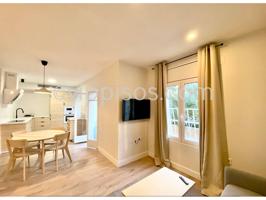 Amplio y luminoso piso reformado en Les Corts – 97 m² y 4 habitaciones photo 0