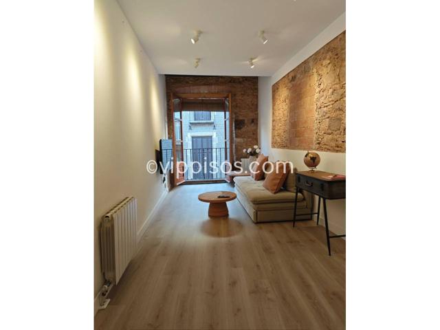 Piso reformado con encanto en el corazón del Gòtic photo 0