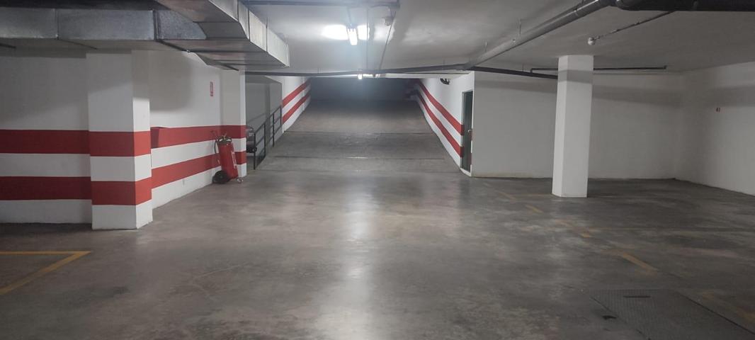 ESPECTACULAR PARKING EN NUEVA DE SAN ANTON photo 0