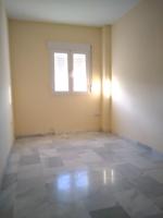 ** SE VENDE CASA ADOSADA EN FUENTE VAQUEROS** photo 0