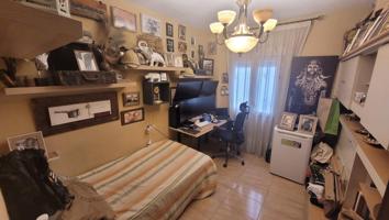 **SE VENDE PISO EN CALLE MENDES NUÑEZ** photo 0