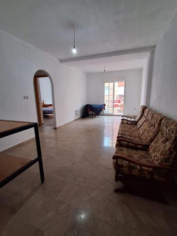 ** SE VENDE UN PISO EN ALBOLOTE ** photo 0