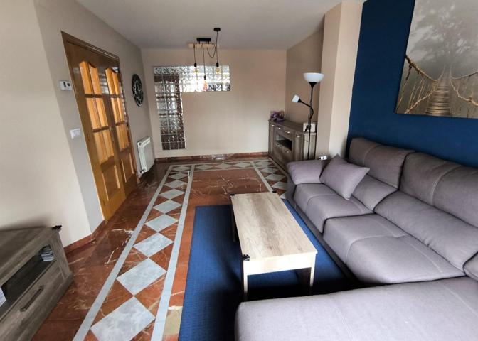 ** SE VENDE UNA CASA ESPECTACULAR EN OJIJARES ** photo 0