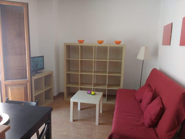***SE ALQUILA PRECIOSO APARTAMENTO EN CALLE COCHERAS DE SAN CECILIO*** photo 0
