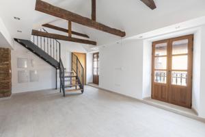 ***SE VENDE ESTE PRECIOSO ÁTICO DUPLEX EN CALLE SAN MIGUEL GUADIX RECIEN REHABILITADO*** photo 0