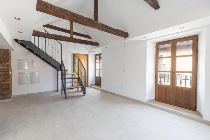 ***SE VENDE ESTE PRECIOSO ÁTICO DUPLEX EN CALLE SAN MIGUEL GUADIX RECIEN REHABILITADO*** photo 0