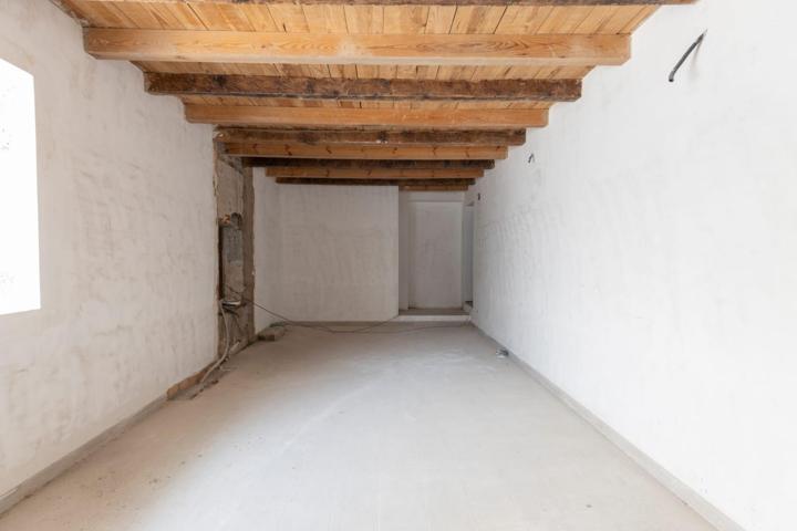 **OPORTUNIDAD UNICA EN PLENO CENTRO DE GUADIX** photo 0