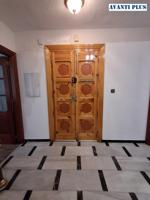 ** EN VENTA AMPLIA CASA EN EL CENTRO DE SANTA FE ** photo 0