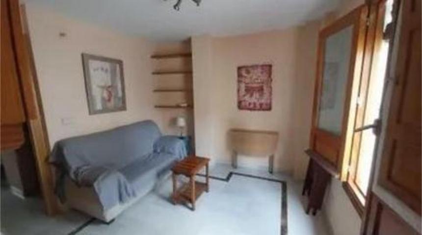 ESTUDIO EN ALQUILER – CALLE CRUZ DE ARQUEROS Nº4 (2ª Planta) photo 0