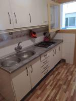 ** SE ALQUILA PISO EN MUY BUEN ESTADO DE 4 HABITACIONES PARA ESTUDIANTES ** photo 0
