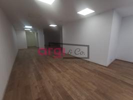 Local En venta en Viladecans photo 0