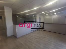 Local En alquiler en Viladecans photo 0