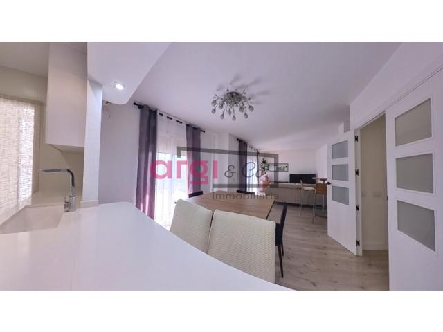 Piso En venta en Sant Boi De Llobregat photo 0