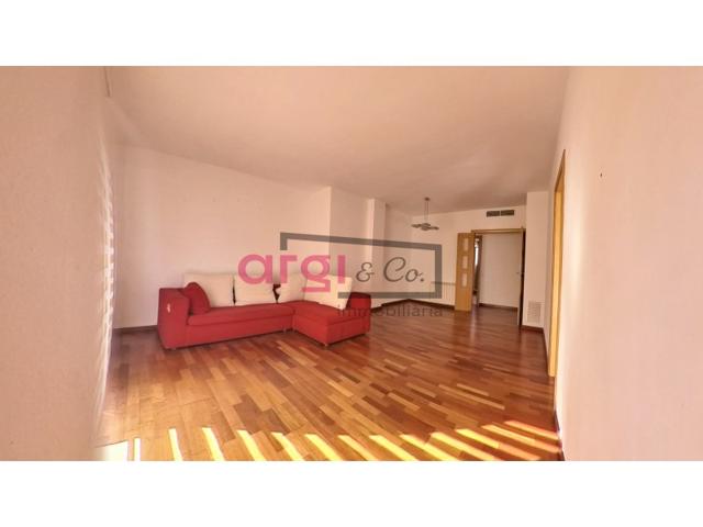 Piso En venta en Viladecans photo 0