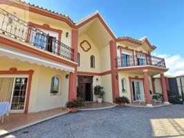 Villa En venta en Alhaurín El Grande photo 0