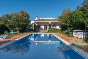 Villa En venta en Benalup-Casas Viejas photo 0