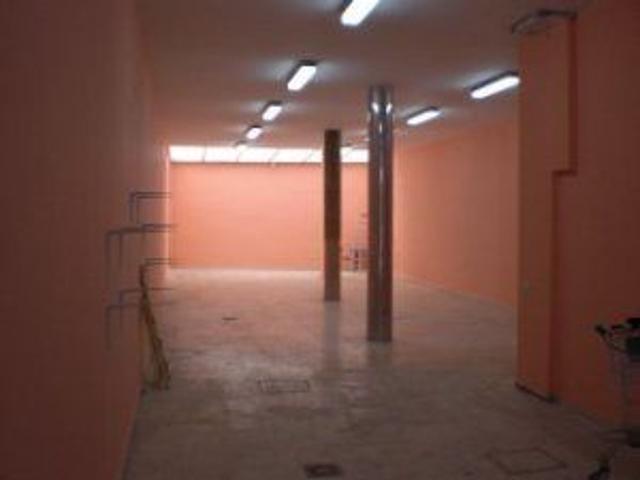 Local En alquiler en Tomares photo 0