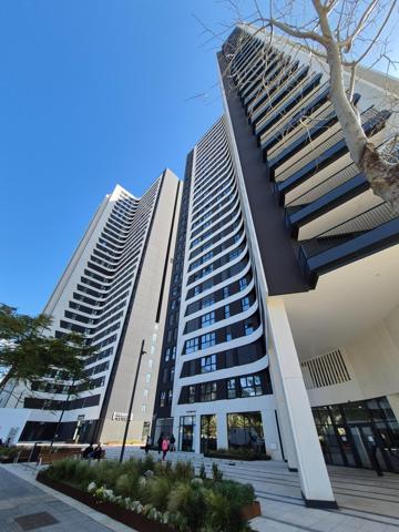 Apartamento de 3 Dormitorios y 2 Baños en el Corazón de Málaga photo 0
