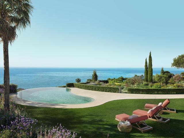 Apartamento de lujo con 3 dormitorios y vistas al mar en Benalmádena photo 0