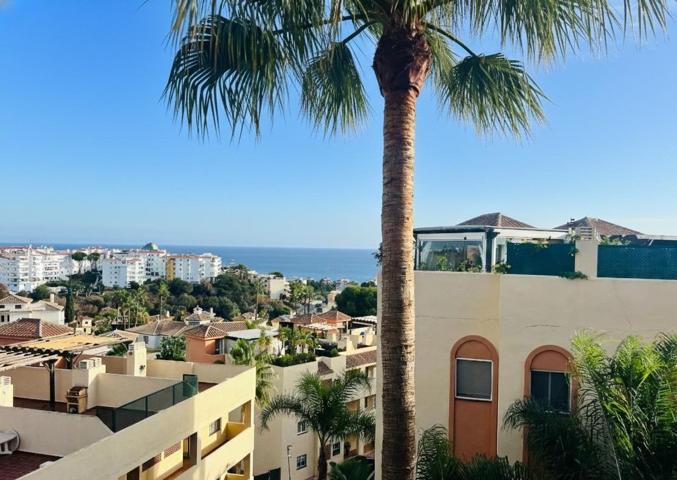 ¡Ático con vistas al mar y gran terraza con barbacoa y pergola en Riviera del Sol, Mijas! photo 0