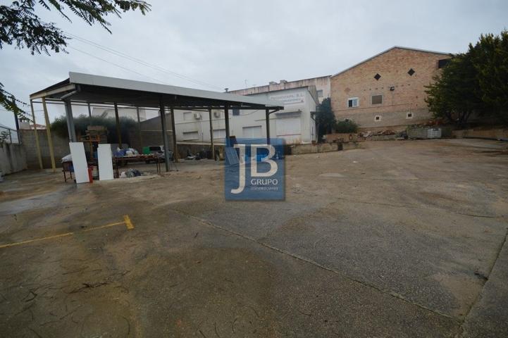 Nave Industrial En venta en Poligono, La Llosa De Ranes photo 0